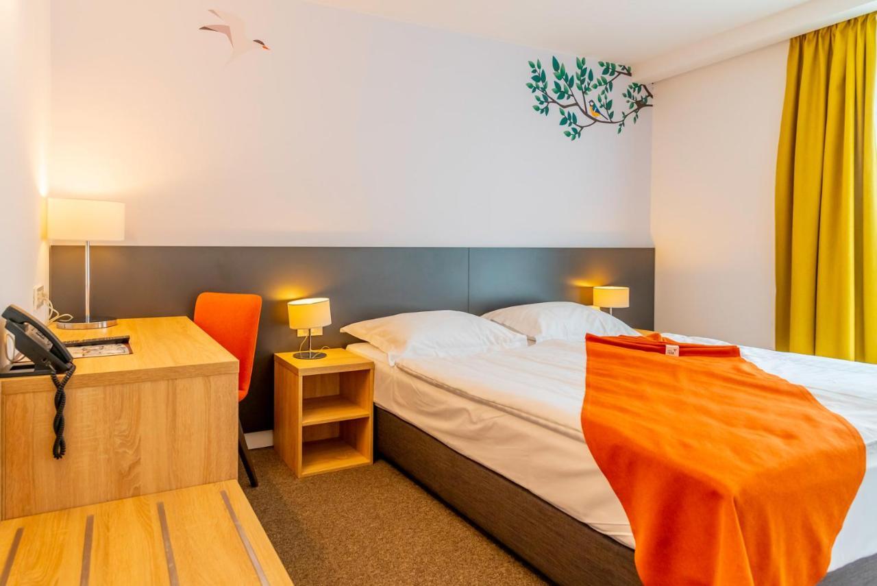 Hotel Park Superior 3* Čakovec Extérieur photo